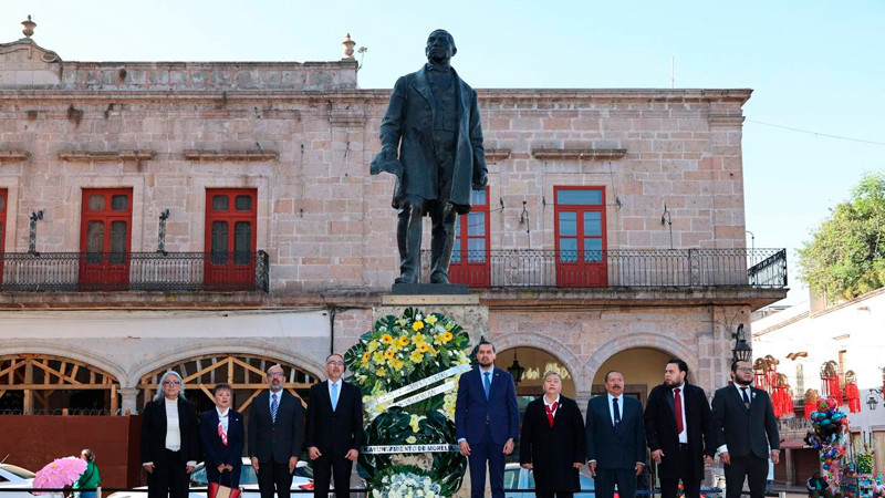 Ayuntamiento de Morelia conmemora CCXX Aniversario del Natalicio de Benito Juárez 