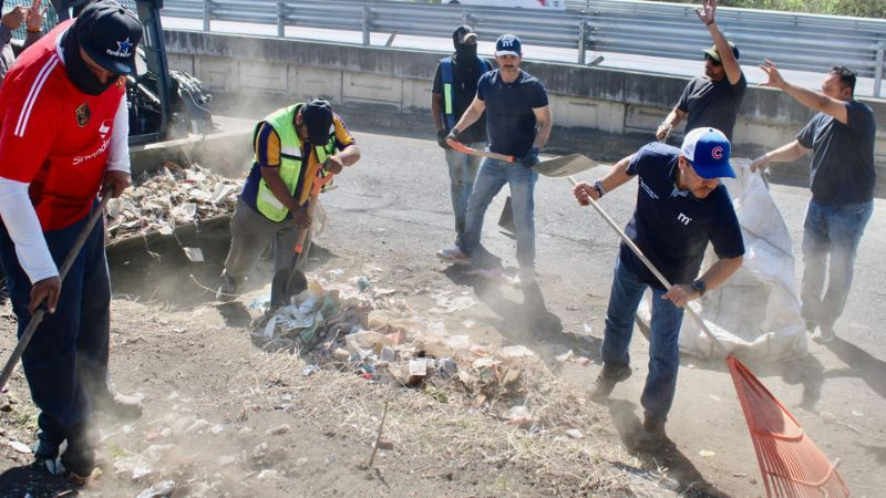 Yankel Benítez participa en jornada integral en salida a Pátzcuaro 