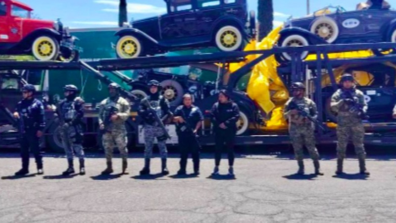 Recuperan vehículos de colección robados en carretera de Puebla 