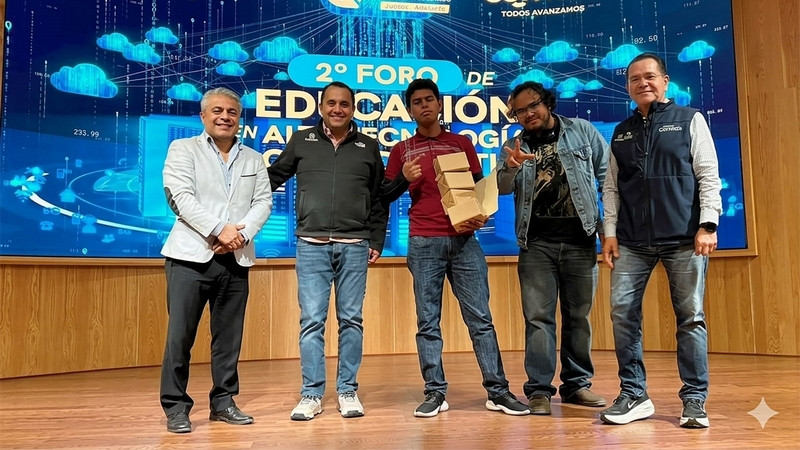 Ganan estudiantes UTC concurso de programación 