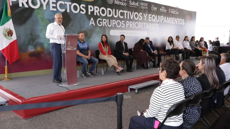 Más de mil michoacanos impulsarán su economía con nuevos proyectos productivos: Bedolla 
