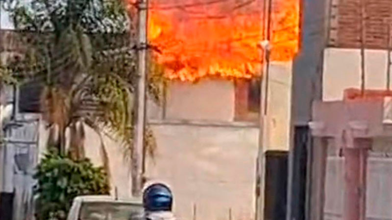 Se incendia restaurante Brisas del Mar, en Morelia, Michoacán 