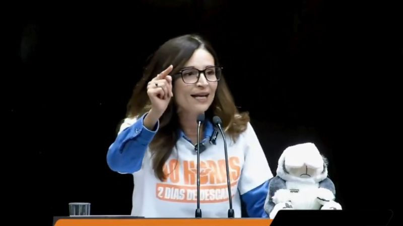 Laura Ballesteros señala ausentismo de diputados durante sesión en San Lázaro 