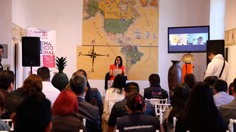 Reflexionan sobre democracia diferenciada para infancias y juventudes 