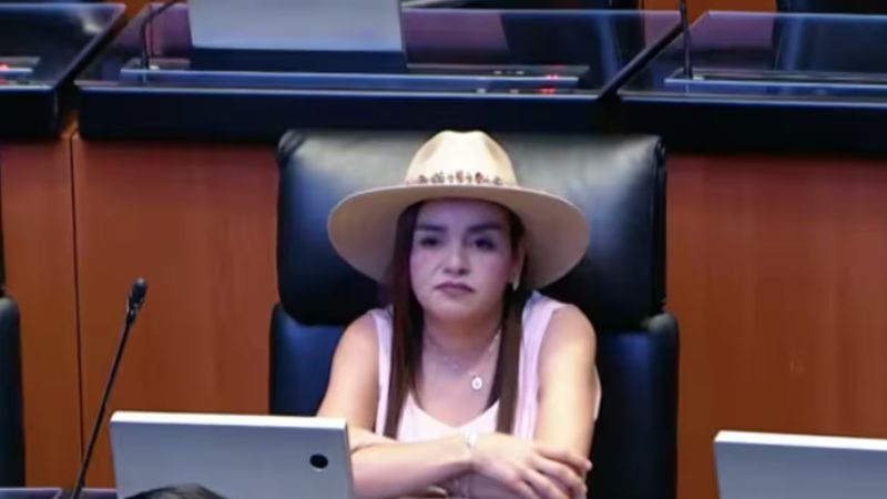  Senadores de Morena corean “¡Morón!” durante visita de Grecia Quiroz al Senado 