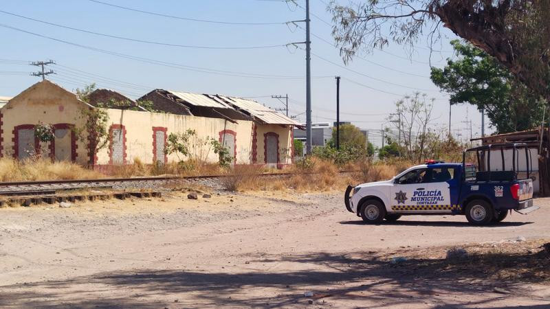Arrollan a sujeto que se transportaba en su bicicleta en Cortázar, Guanajuato; perdió la vida 