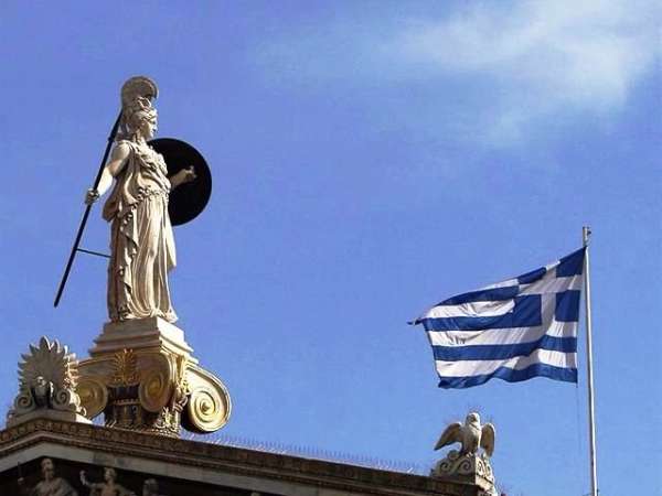 Rechazan ministros europeos aplazamiento de pago solicitado por Grecia 