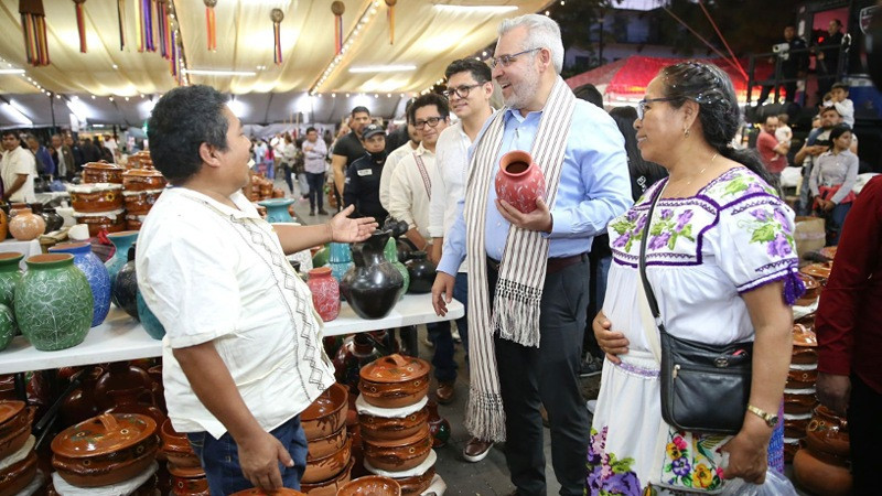 Te espera este domingo el Tianguis de Domingo de Ramos en Uruapan: Bedolla 