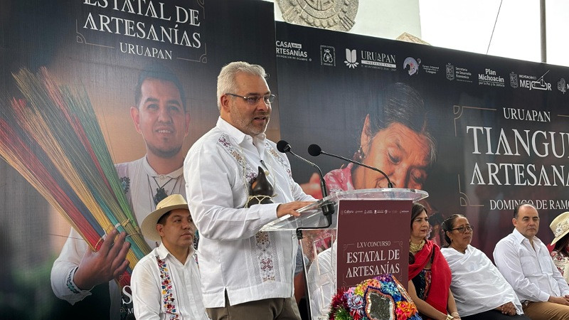 Llama gobernador de Michoacán a comprar a artesanos en Uruapan 
