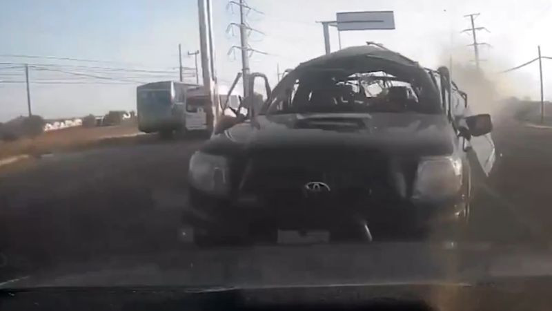 Explosión de camioneta en Tecámac deja dos personas sin vida 