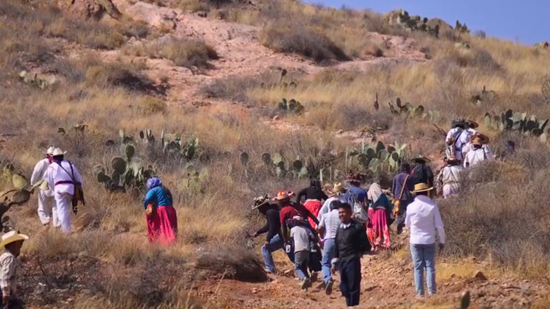 Ordena juez cancelar 44 licitaciones mineras en zona sagrada de Wirikuta; fueron expedidas en sexenio de Calderón 