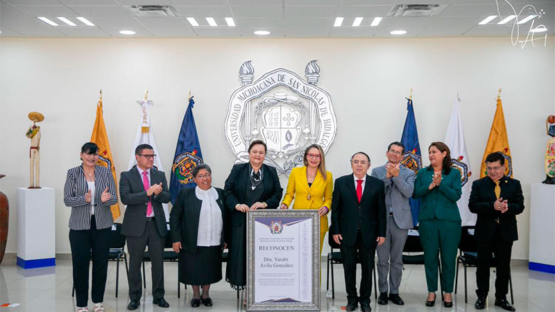 No vamos a dar marcha atrás a la autonomía universitaria, porque representa la libertad que tiene la UMSNH, señala Yarabí Ávila 