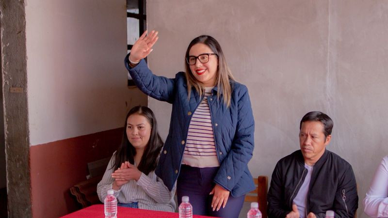 Dayana Pérez impulsa capacitación para mujeres en Zirahuén 