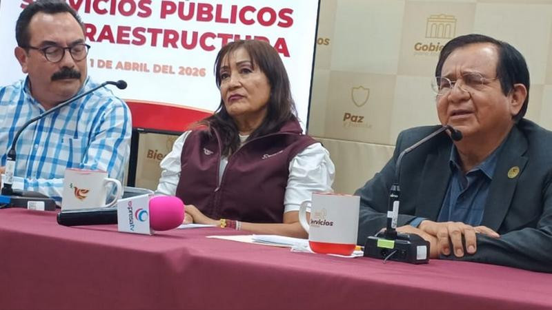 Alcalde de Celaya exhibe a director del IMUVI en plena rueda de prensa y anuncia desaparición del organismo 