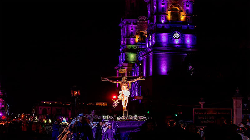 Descubre las procesiones del silencio más emblemáticas de Michoacán 