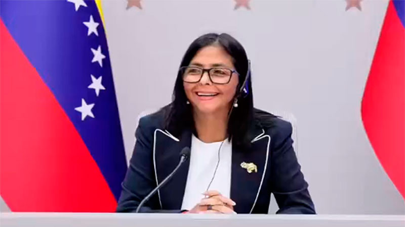 Celebra Delcy Rodríguez su eliminación de la lista de sancionados de EU; podría ser como un gesto de acercamiento entre ambas naciones  