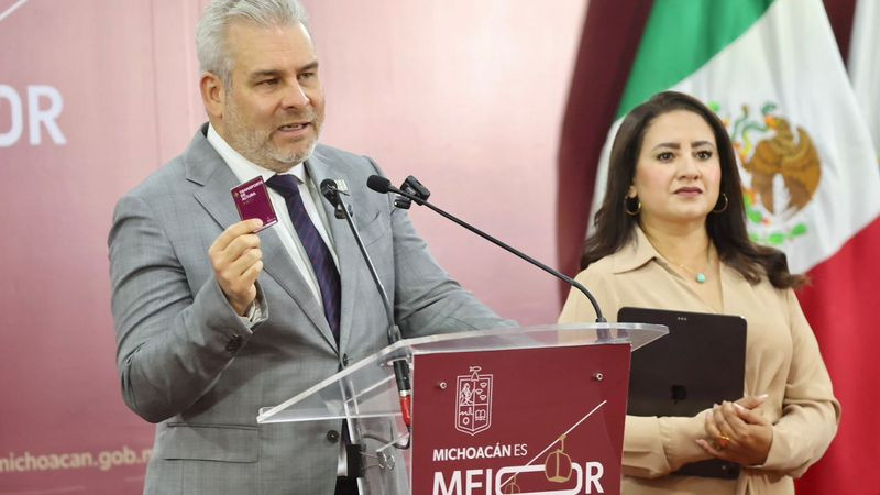 Tarjeta de teleféricos será compatible con cablebús de CDMX: Bedolla 