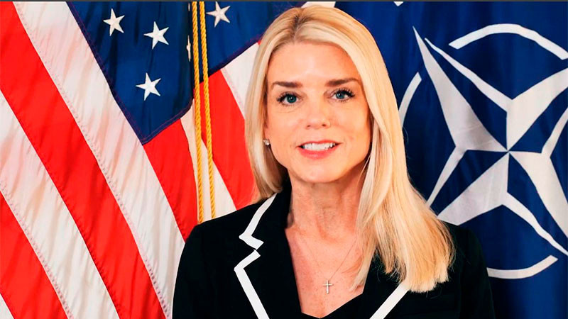 Trump destituye a Pam Bondi jefa del Departamento de Justicia 