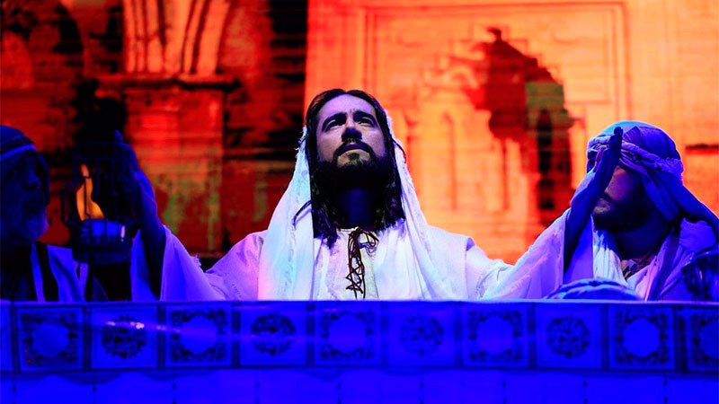 Centro Histórico de Morelia luce repleto con la representación de la Última Cena 