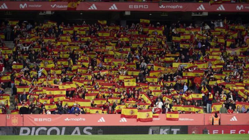 Polémica en el fútbol español por cánticos en el RCDE Stadium durante partido ante Egipto 