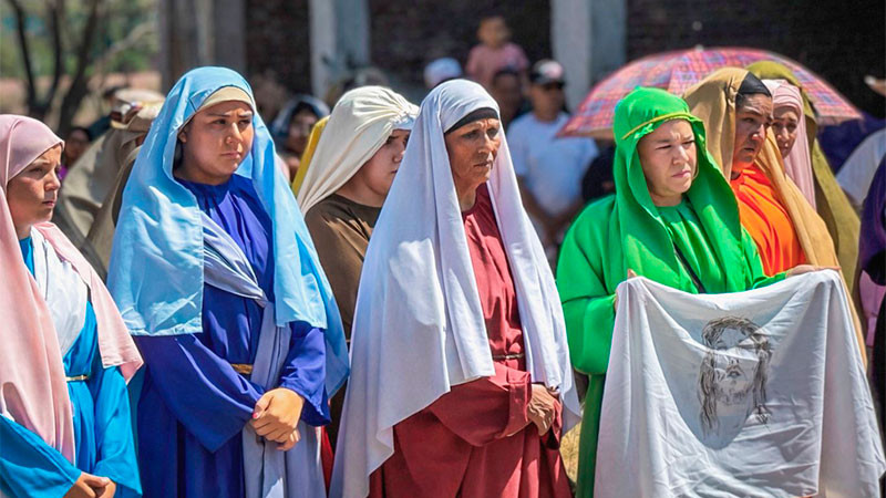 Jiquilpan vive la Semana Santa con fe 