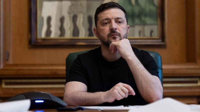 Zelenski acusa a Irán de ser cómplice de Rusia por suministro de drones 