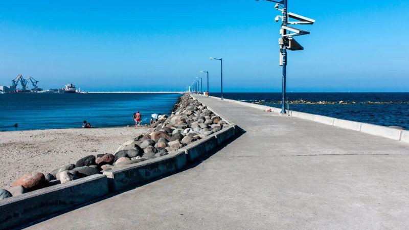 Semana Santa deja menos turistas en playas de Veracruz y tiene caída en ventas de mariscos 