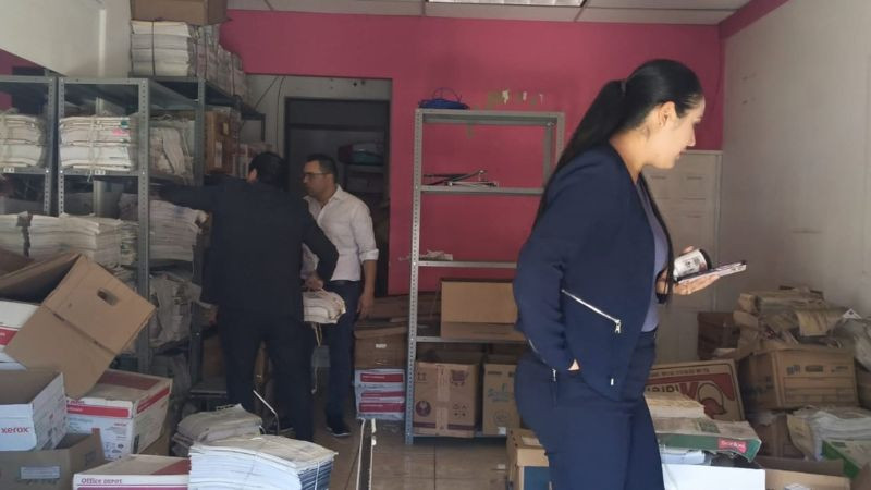 Manifestantes causan daños en Fiscalía Anticorrupción de Morelia 