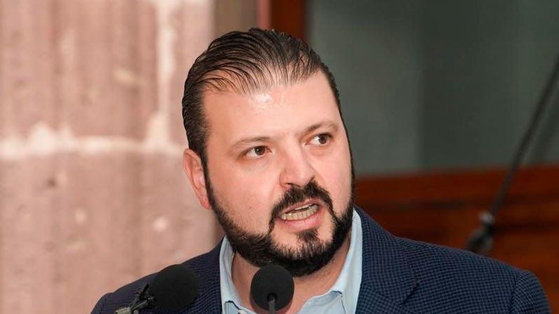 Gobierno de Michoacán mantiene diálogo con productores del campo y transportistas para atender sus demandas: Raúl Zepeda 