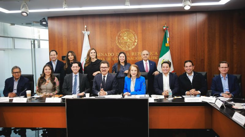 Senado se reúne con Roberto Velasco previo a su comparecencia y ratificación en la SRE 