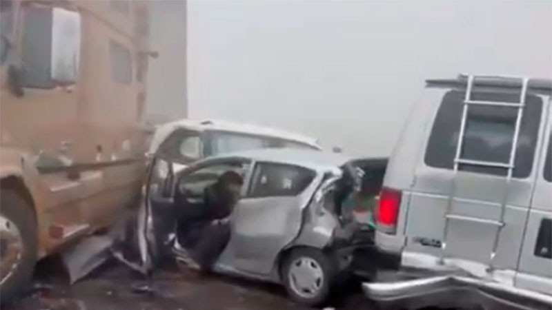 Carambola entre más de 10 vehículos deja una persona fallecida en la autopista Veracruz-Puebla   