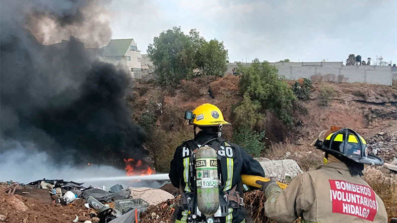 Se registra incendio en tiradero clandestino de residuos en la colonia El Mirador de Zempoala, Hidalgo  