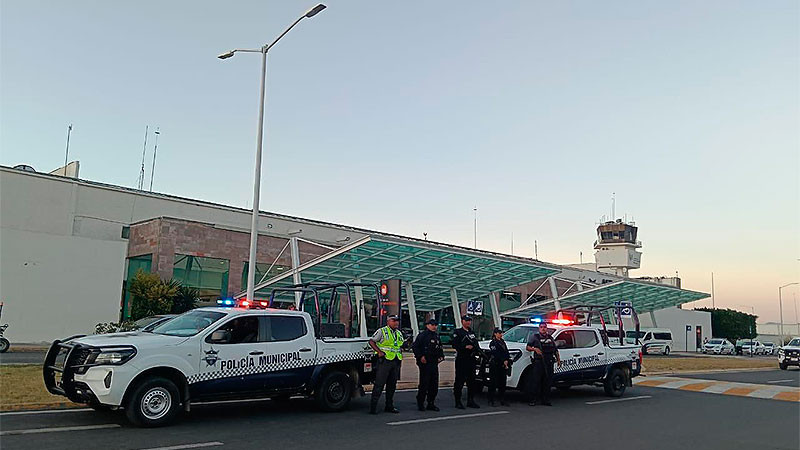 Asegura alcalde de Álvaro Obregón que en 6 meses no se ha registrado ningún percance de inseguridad en ruta hacia el Aeropuerto Internacional de Morelia 