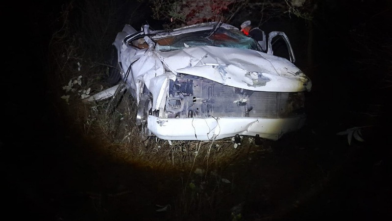 Sobrevive al desbarrancar en Santa Bárbara La Cueva en San Juan del Río, Querétaro 