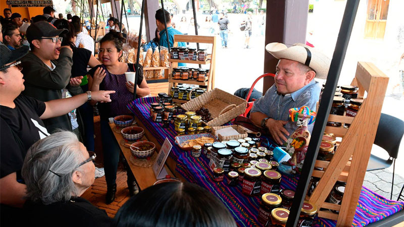  “Michoacán en Los Pinos” deja derrama superior a 1.7 mdp a productores: Sedeco 