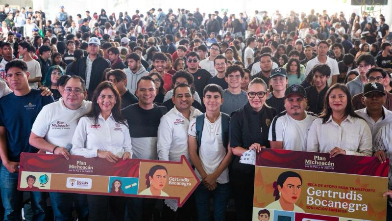 Yarabí Ávila reconoce apoyo de la presidenta Claudia Sheinbaum a jóvenes nicolaitas con beca Gertrudis Bocanegra 