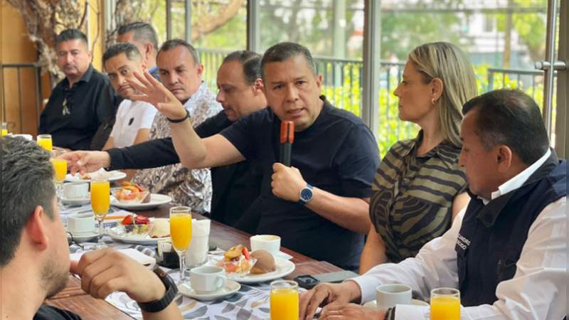 Barragán se reúne con empresarios de Morelia 