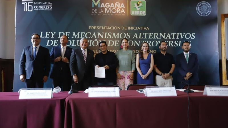 La Ley de Mecanismos Alternativos de Solución evitaría juicios, plantea Juan Antonio Magaña de la Mora en iniciativa en el Congreso de Michoacán 