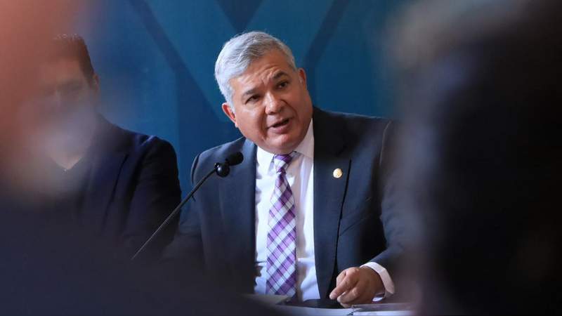 Impulsa Juan Antonio Magaña de la Mora ley para evitar juicios largos y fortalecer la solución pacífica de conflictos 