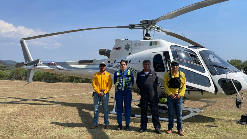 Atiende Gobierno de Michoacán incendio forestal en Salvador Escalante  