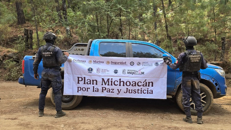 En Salvador Escalante, Guardia Civil asegura cuatro vehículos con reporte de robo 
