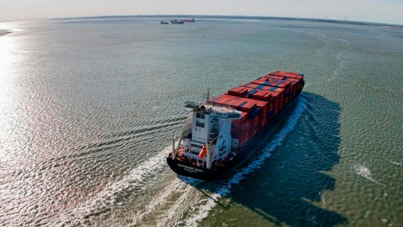 Irán declara que el Estrecho de Ormuz está "totalmente abierto" hasta el fin de la tregua con EEUU 