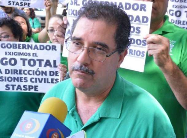 Salvador Jara, un gobernador incapaz de negociar y solucionar problemas sociales 