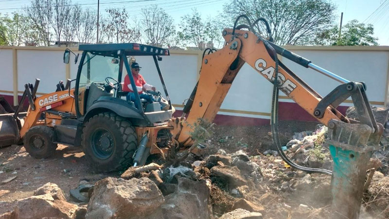 Gobierno de Morelia avanza en la rehabilitación de caminos rurales 