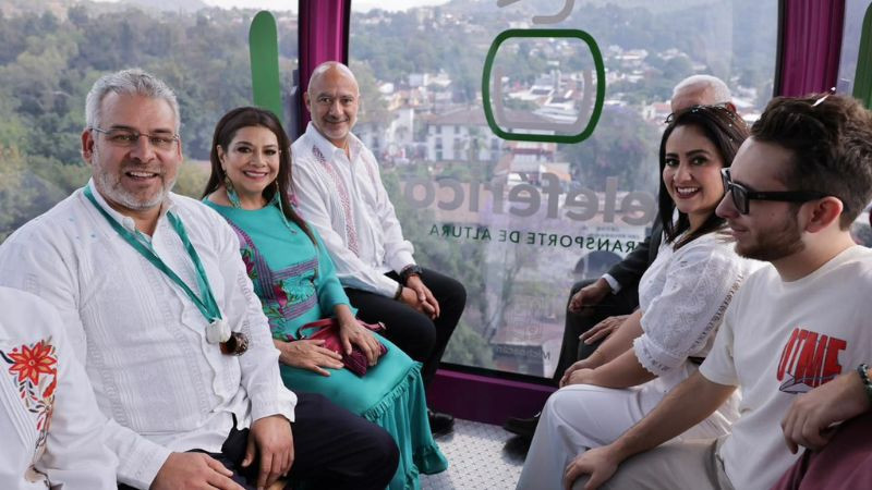 Uruapan vuela alto; inaugura Bedolla el primer teleférico de Michoacán 