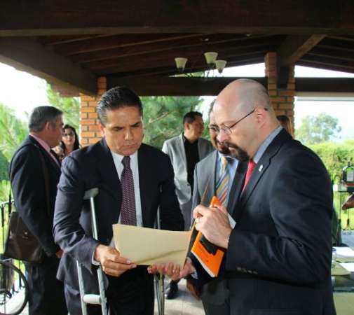 Silvano Aureoles Conejo se reúne con universidades y Consejo Interreligioso de Michoacán - Foto 1 