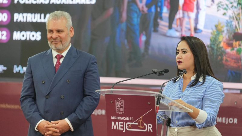 Reporta Gladyz Butanda entrega de 53 mil tarjetas gratuitas del teleférico 