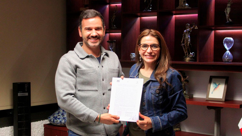 Gobierno Municipal reconocerá a quienes sirven con amor a Morelia: Contralora 