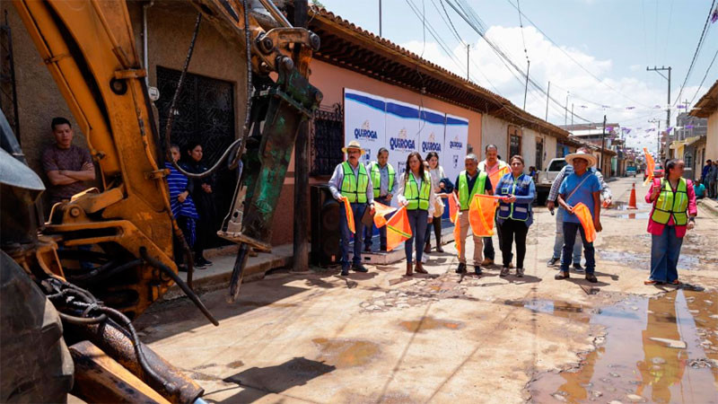 Alma Mireya pone en marcha pavimentación en comunidad San Andrés Tziróndaro de Quiroga, Michoacán 