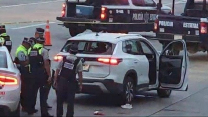 Tragedia en Veracruz: confunden camioneta de doctora con grupo armado, Policía Estatal abre fuego y le quitan la vida 